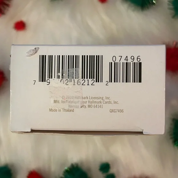 Sole Sisters Hallmark Keepsake Ornament - Picture 5 of 6